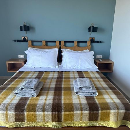 ELÉA Guesthouse Himarë Eksteriør billede