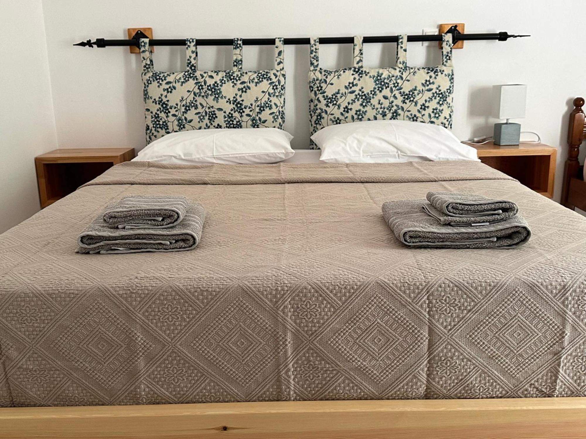 ELÉA Guesthouse Himarë Eksteriør billede